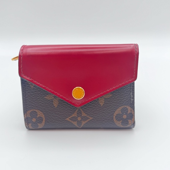 LOUIS VUITTON - Zoe Fuchsia Wallet R1.140 - Picture 1 of 3